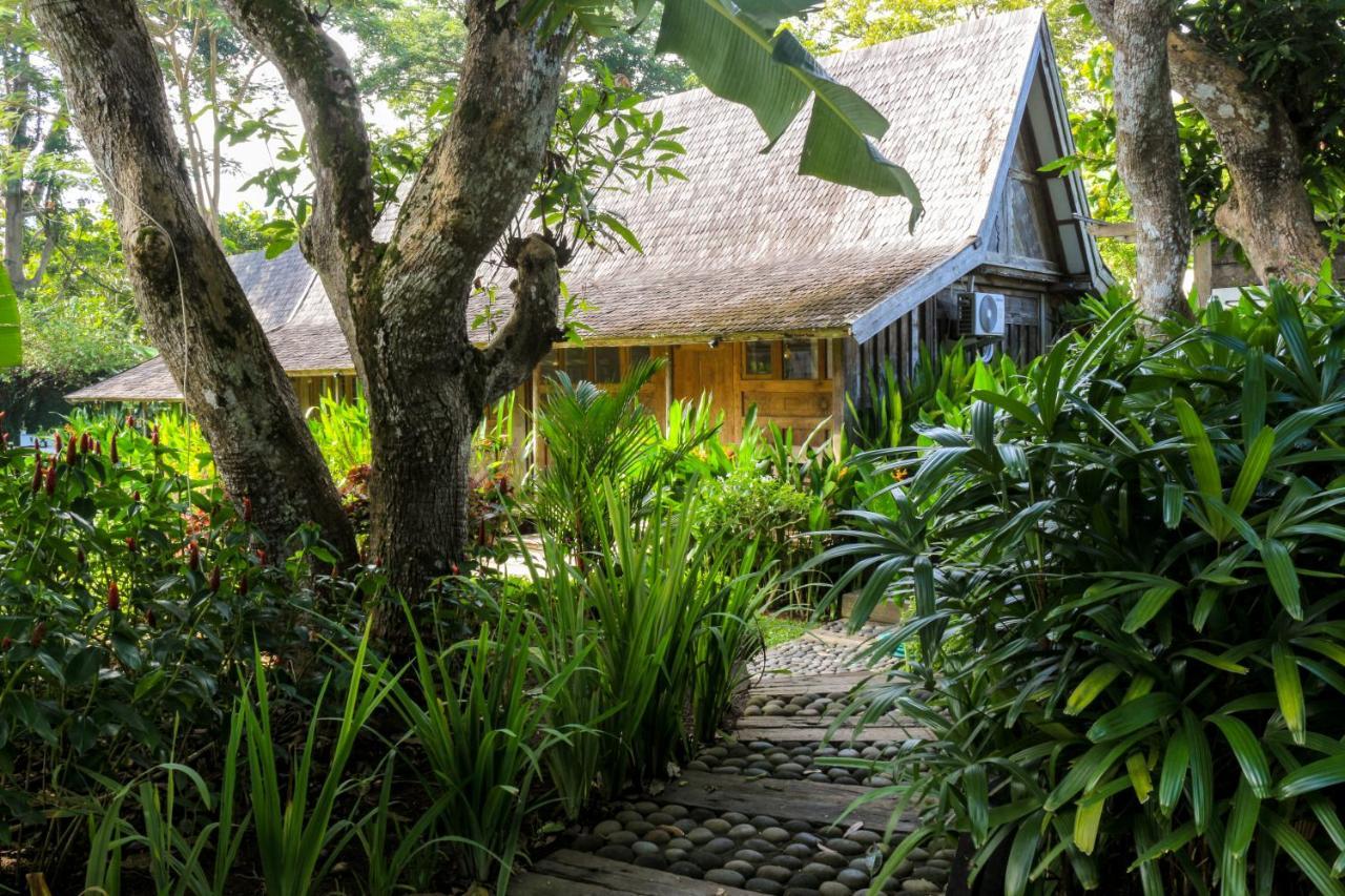 Chanteak Bali - Stone House 3 Jimbaran Eksteriør billede